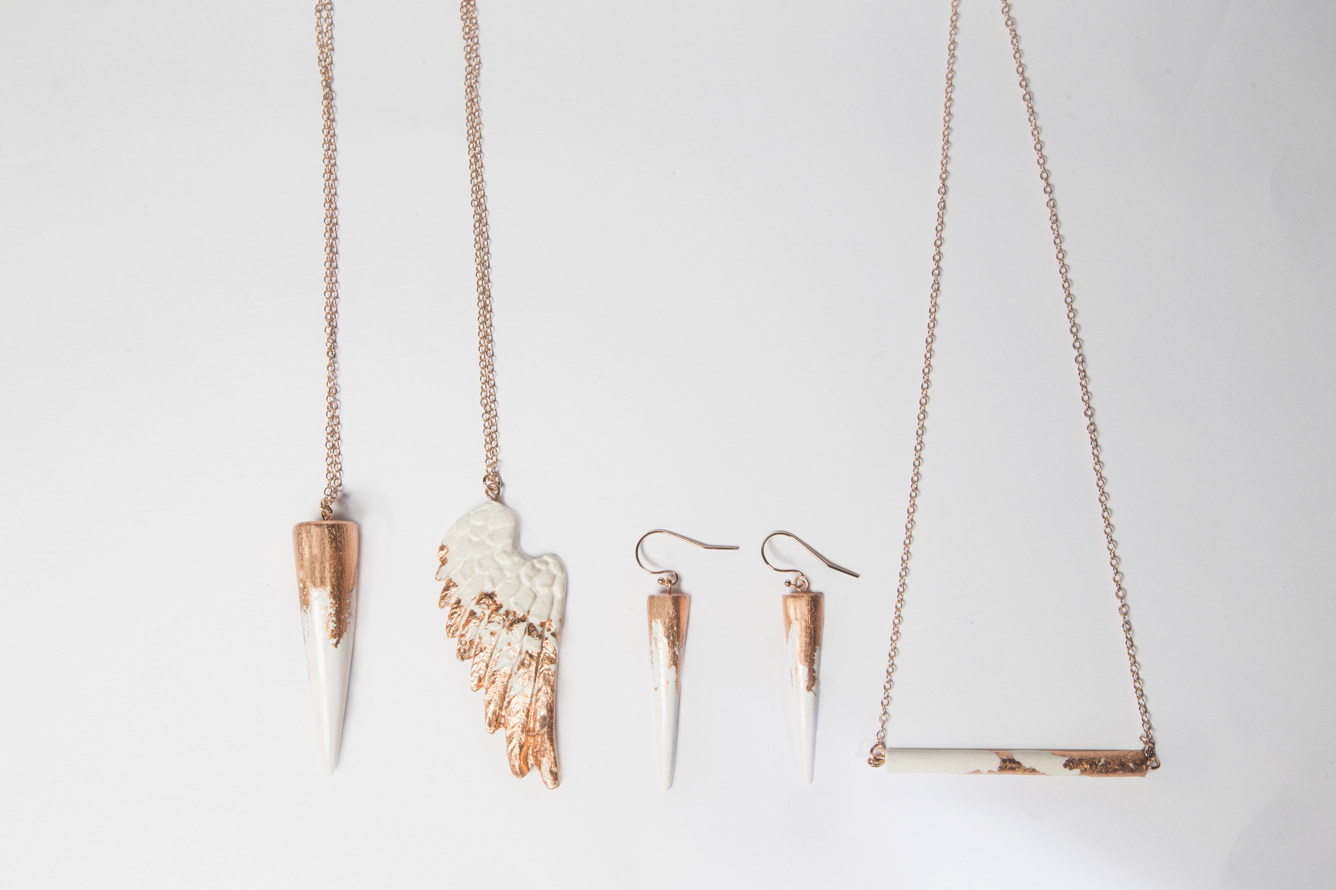 Emilia Rossi White Clay-Rose Gold Collection